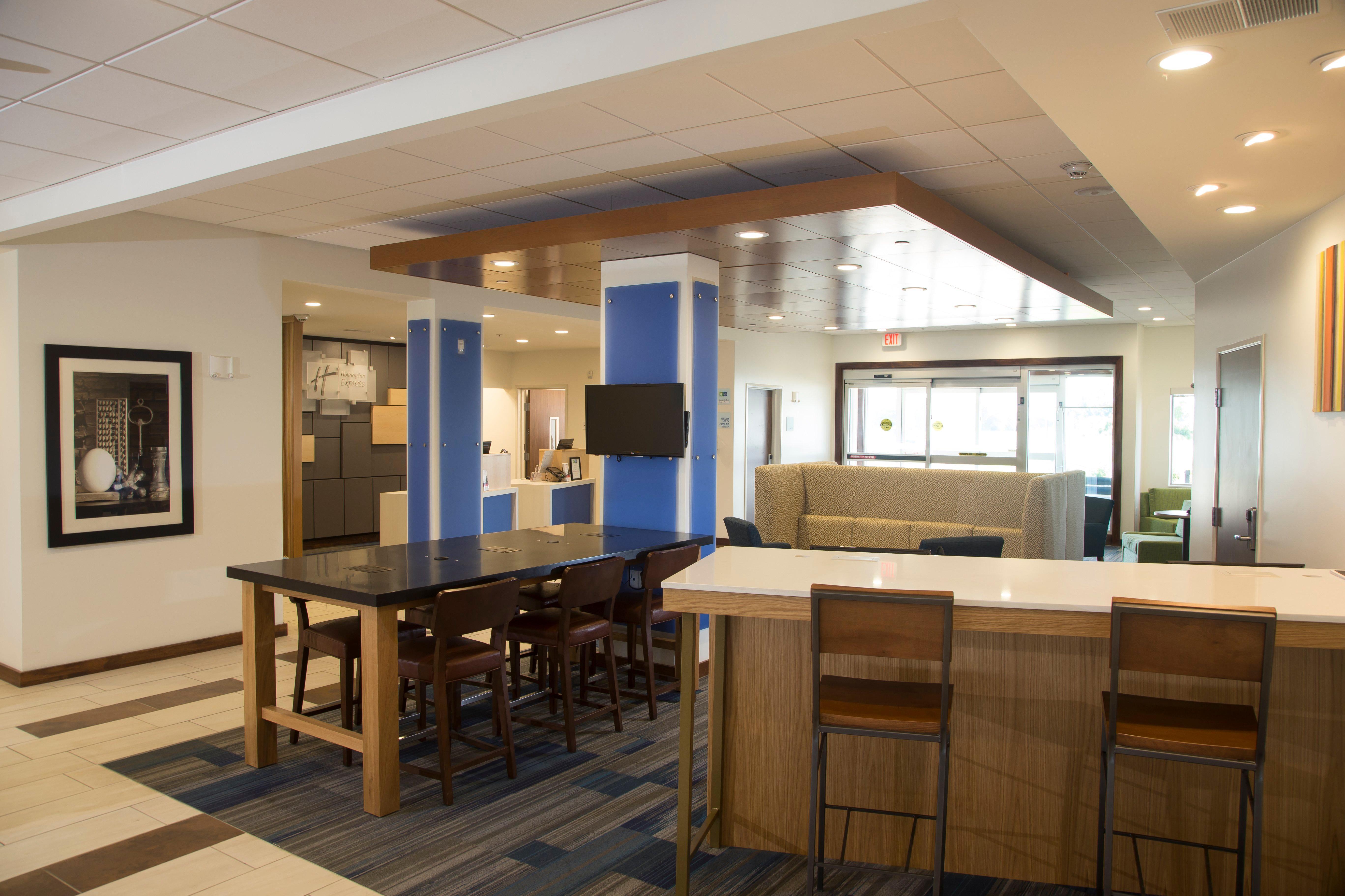 Holiday Inn Express & Suites Monroe By Ihg Ngoại thất bức ảnh